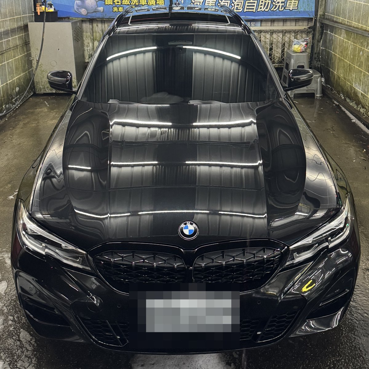 BMW 3 系列打蠟漆面護理